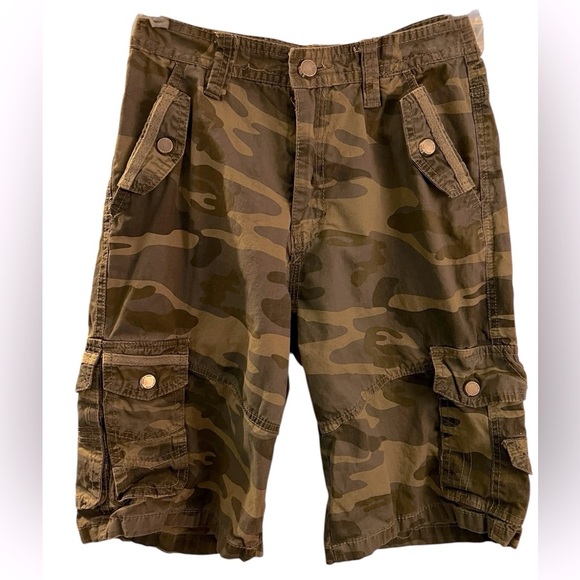 Steve’s Jeans Boys Camo Shorts - Size 16 - Green - Picture 1 of 8